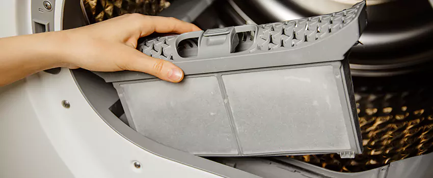 Signs Of A Clogged Dryer Lint Trap in Morton Grove, Illinois